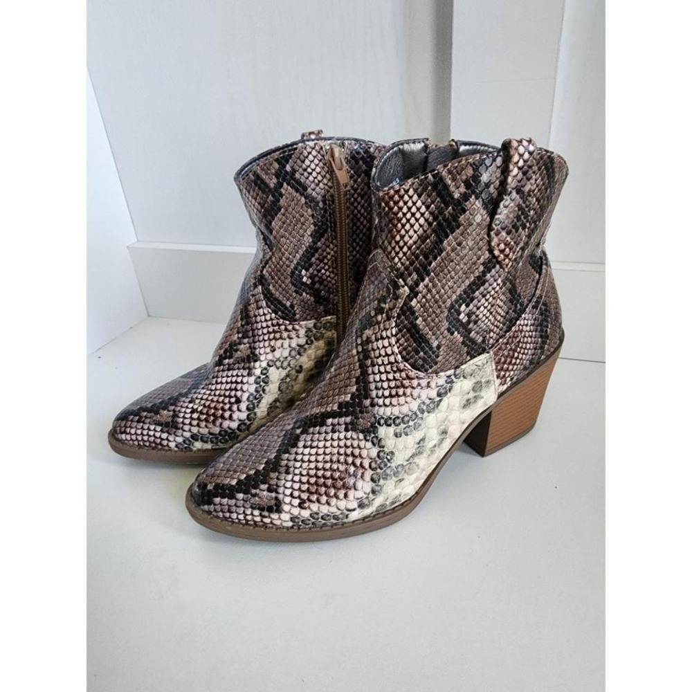 Crochet C-COWGIRL Snakeskin Print Western Ankle Boots Brown Tan 7M WP00143W
